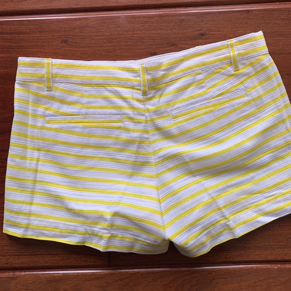 Women’s summer shorts - yellow and white stripes - Picture 2 of 5